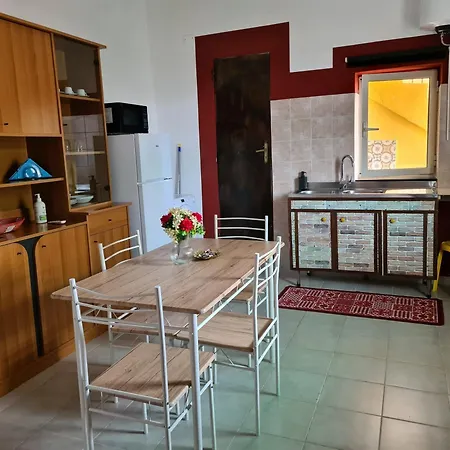 Casa Di Persefone דירה מסינה